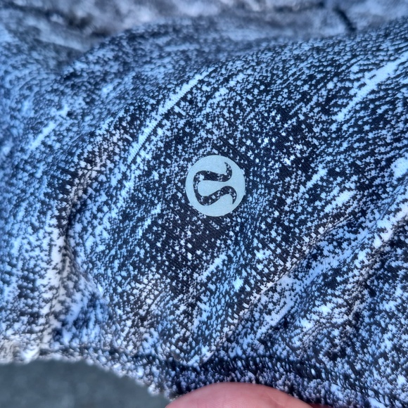 Lululemon Ruched Jacket - Picture 3 of 3